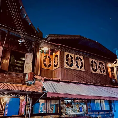 Sukhum Ban Songthai